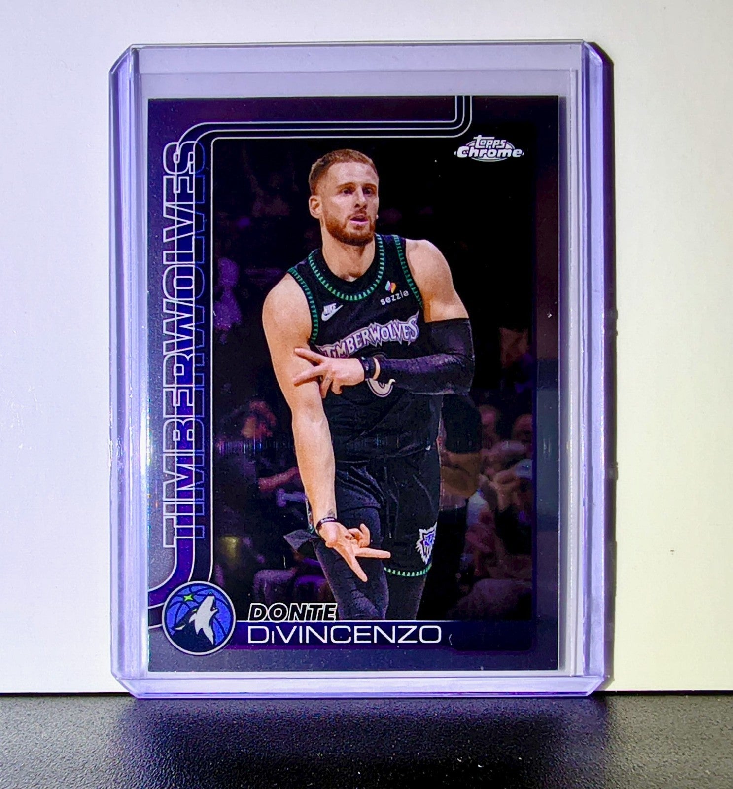 Donte DiVincenzo 2025-26 NBA Topps Chrome Update #108 Card Timberwolves