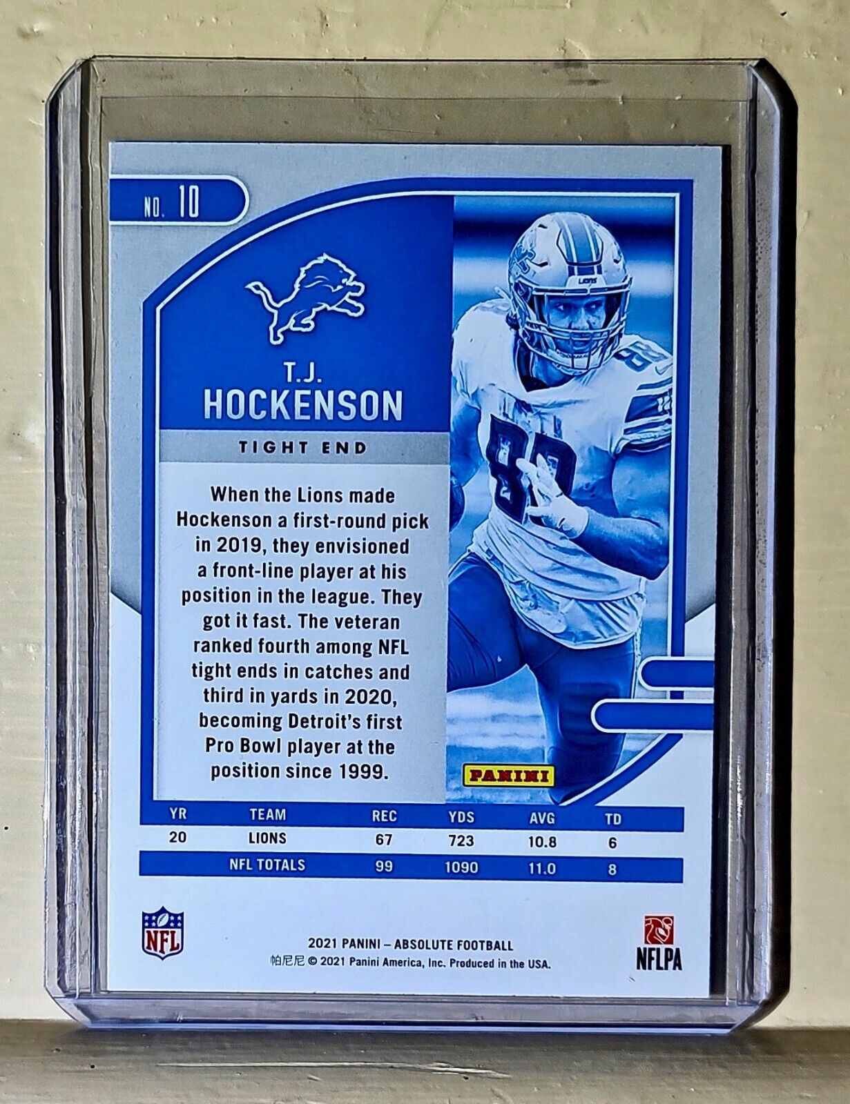 T.J. Hockenson 2021 Panini NFL Absolute Football #10 Card