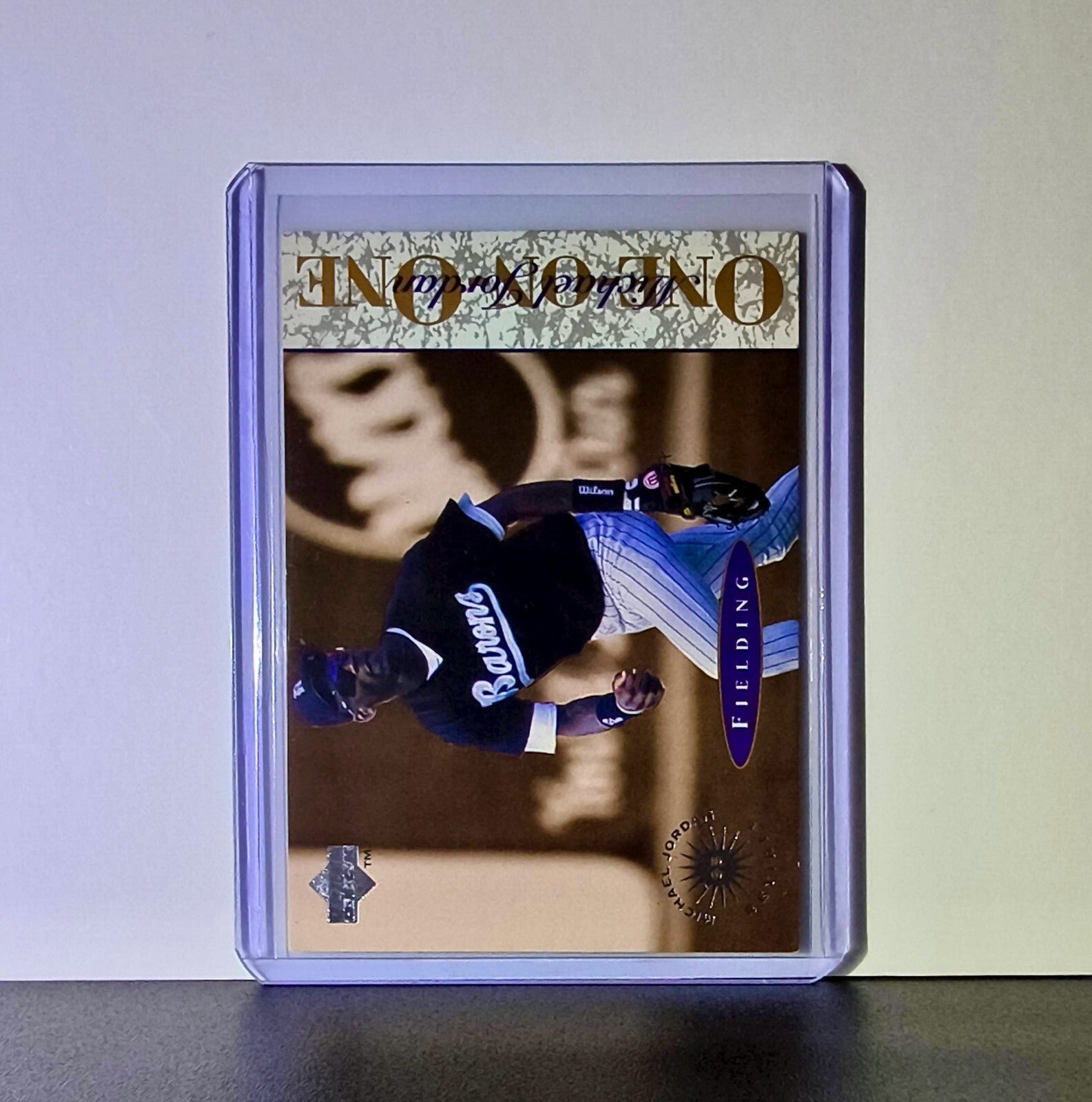 Michael Jordan 1995 Upper Deck Minors One on One #2 Card Chicago Bulls