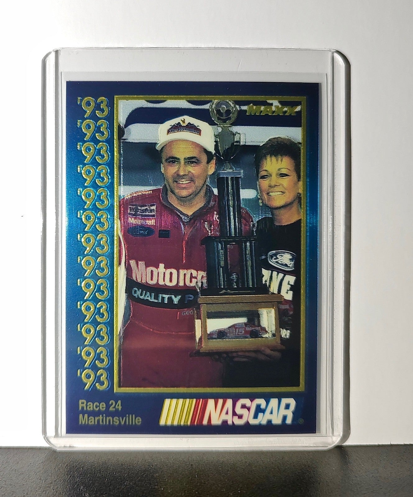 Race 24 Martinsville YR 1993 Maxx Premier Plus Racing #203 NASCAR Card