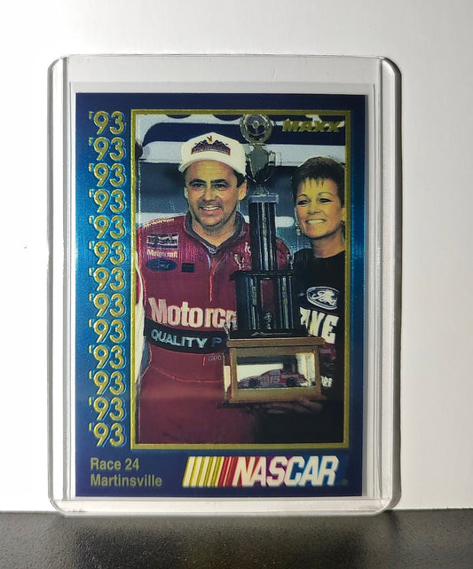 Race 24 Martinsville YR 1993 Maxx Premier Plus Racing #203 NASCAR Card