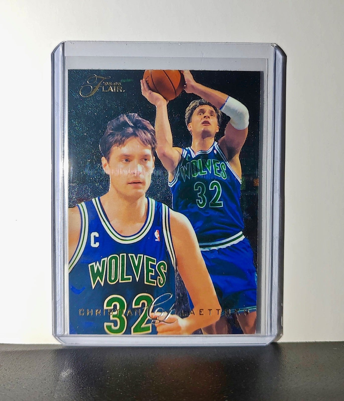 Christian Laettner 1995-96 Flair NBA #79 Card Timberwolves