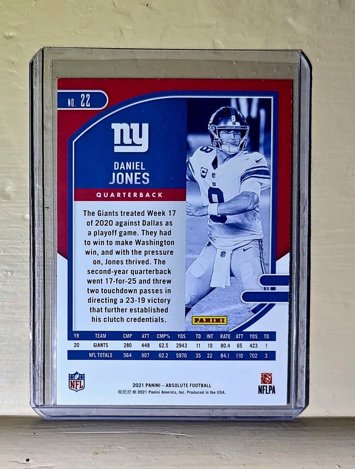 Daniel Jones 2021 Panini NFL Absolute Football #22 Card Giants