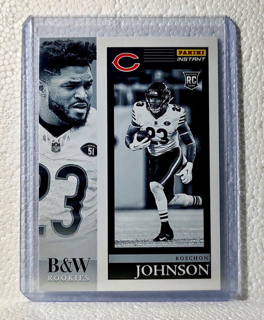 Roschon Johnson 2023 Panini NFL #17 Black & White Rookies Card Bears 1/216