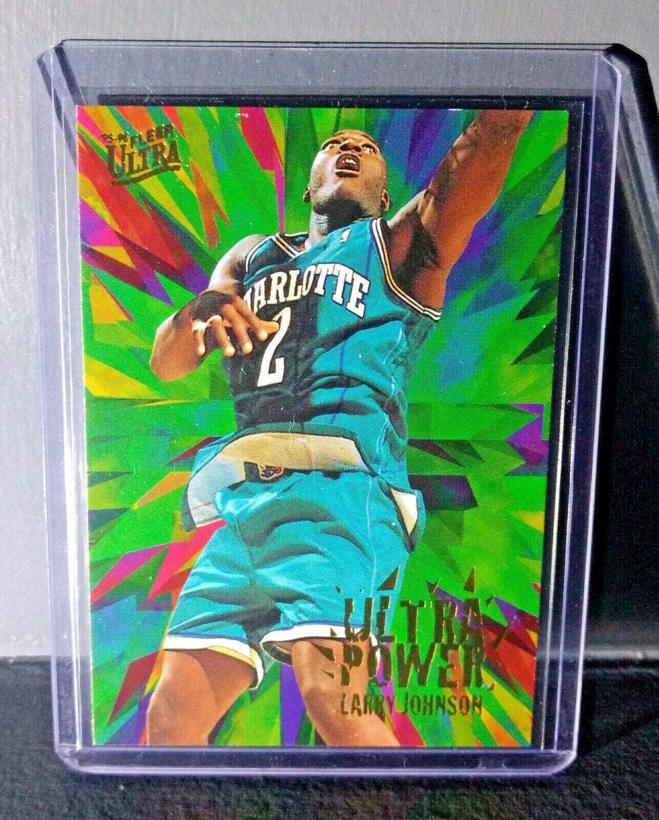 1995-96 Fleer Larry Johnson Ultra Ultra Power #3 Basketball Card