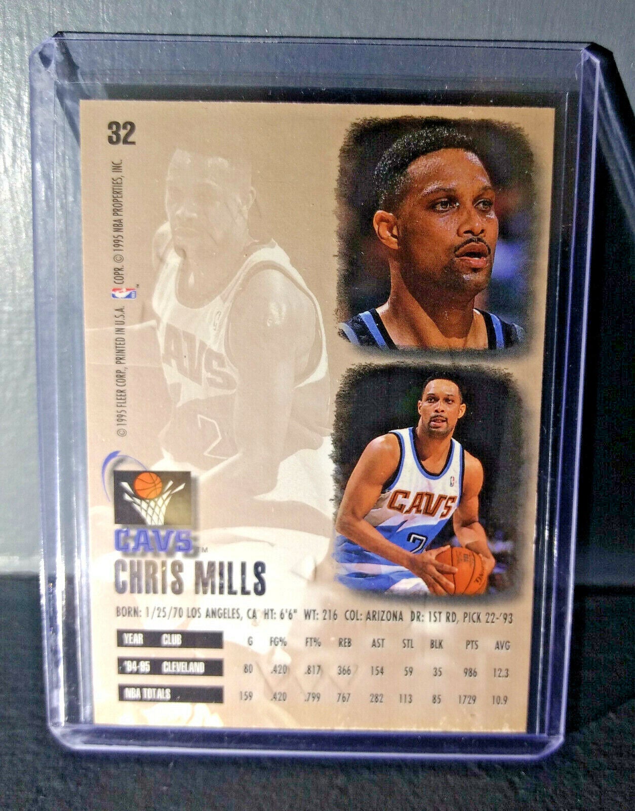 1995-96 Chris Mills Fleer Ultra Gold Medallion #32 Basketball Card