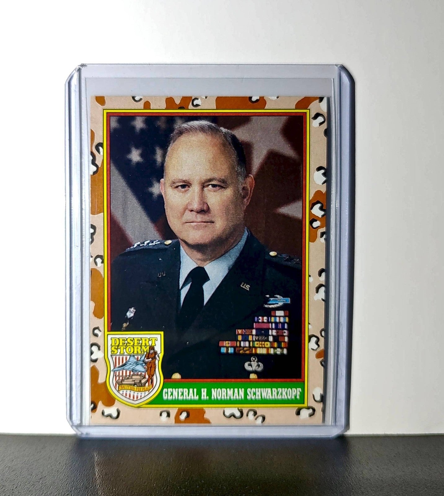 General H. Norman Schwarzkopf 1991 Topps Desert Storm #4 Card