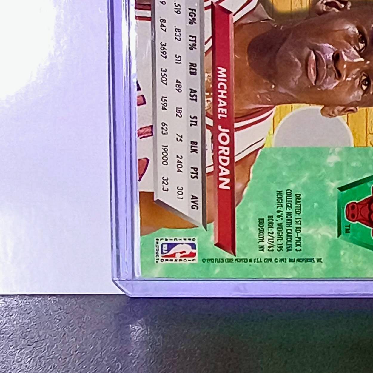 Michael Jordan 1992-93 Fleer Ultra #27 Basketball Card Chicago Bulls