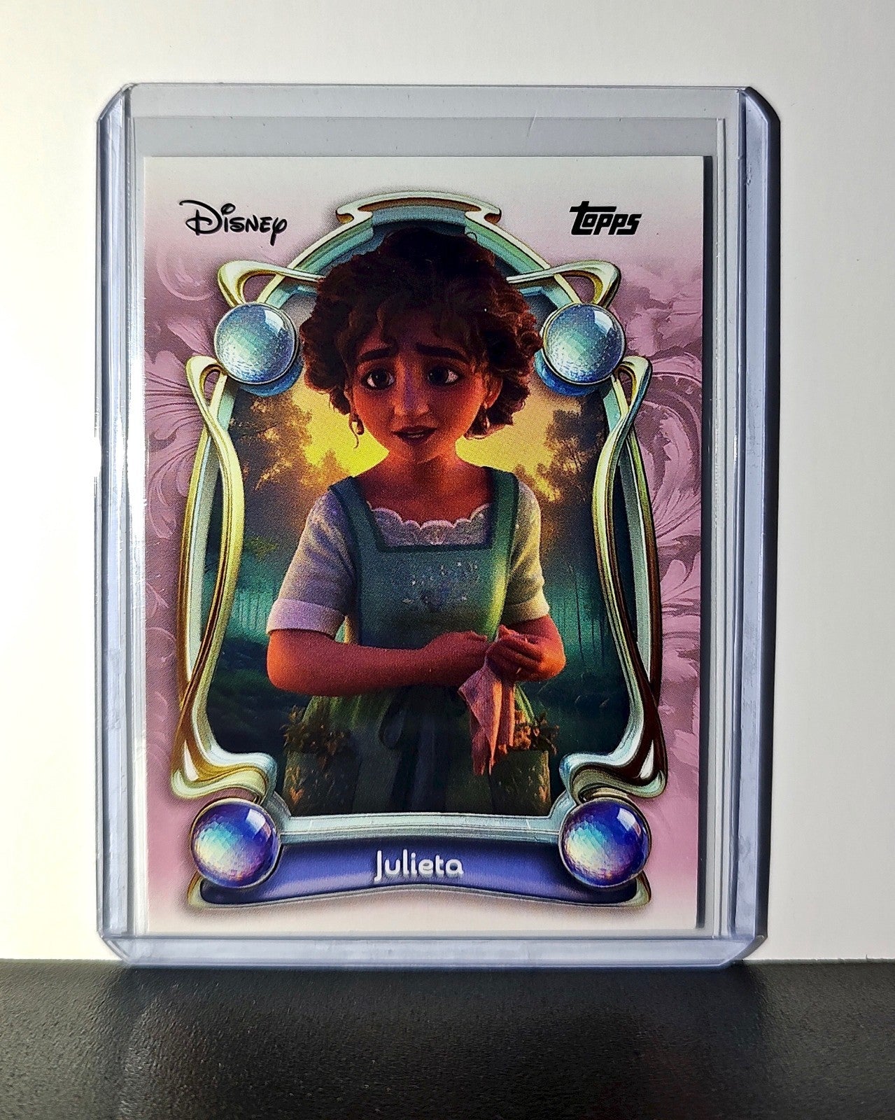 Julieta 2025 Topps Disney Wonder #97 Card Encanto