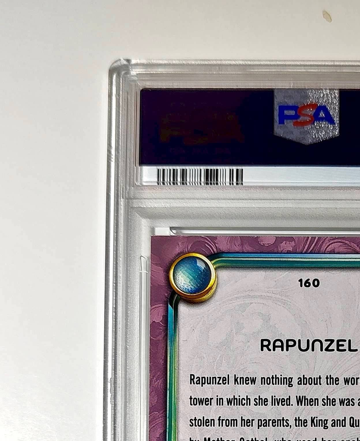 Rapunzel 2025 Topps Disney Cartoon Princess #160 Card Tangled PSA 8