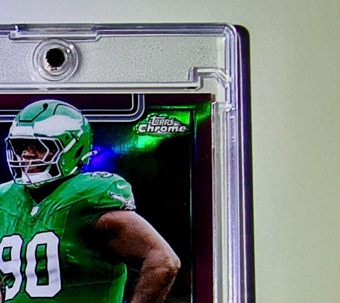 Jordan Davis 2025 NFL Topps Chrome #249 Pink Refractor Card 078/250 Eagles