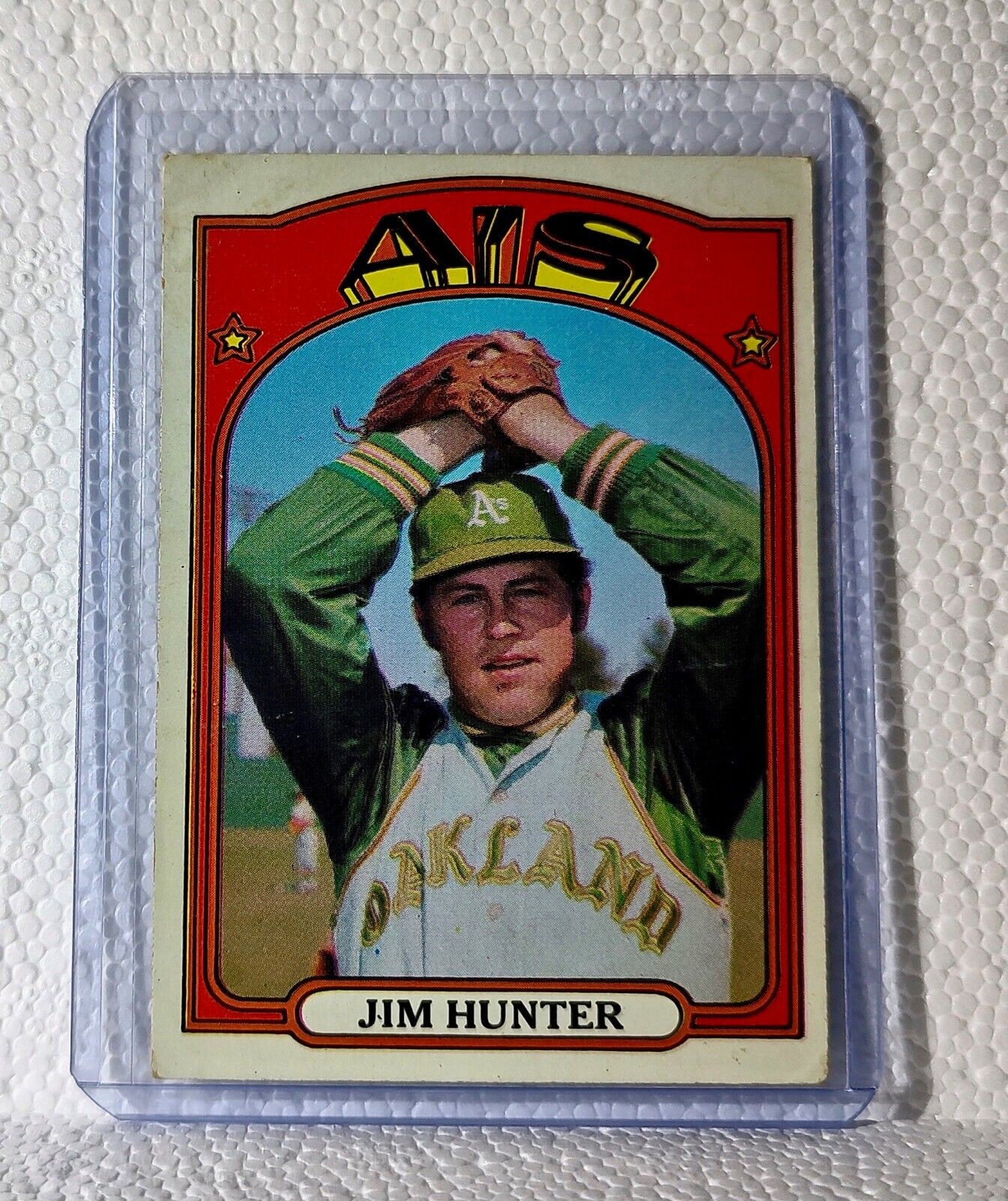 Jim Hunter 1972 Topps MLB #330 Baseball Card Oakland Athletics