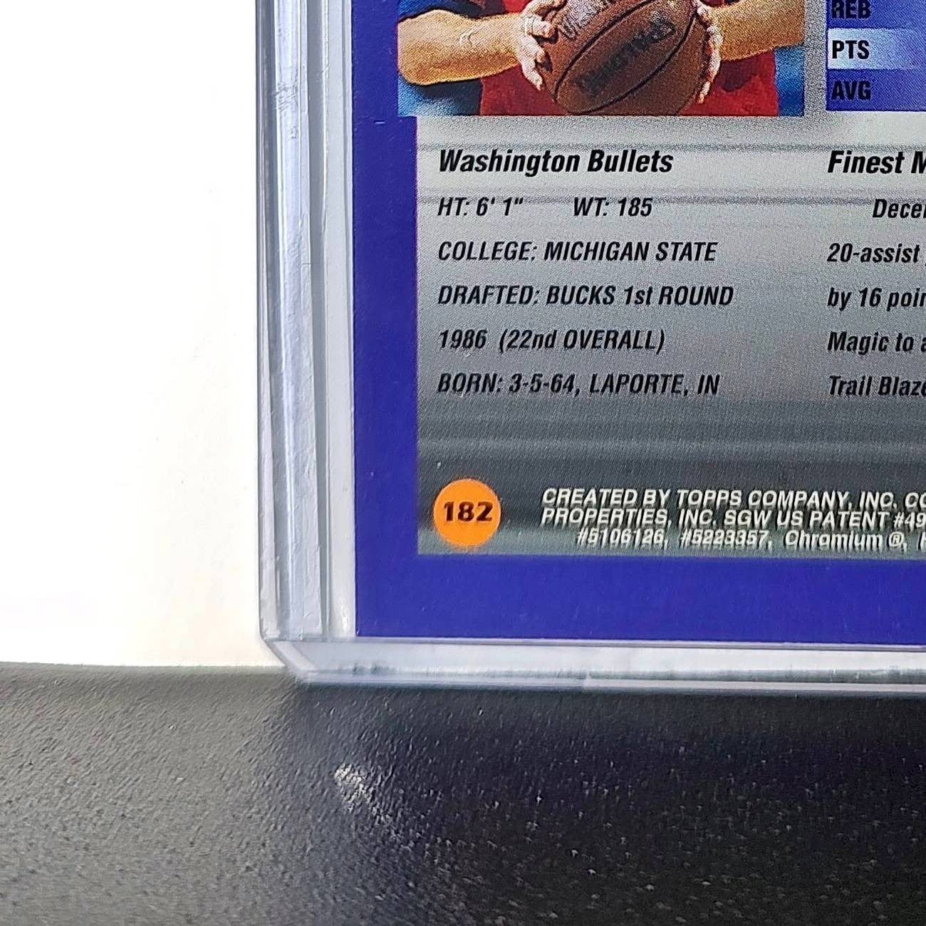 Scott Skiles 1994-95 Topps Finest #182 Basketball Card