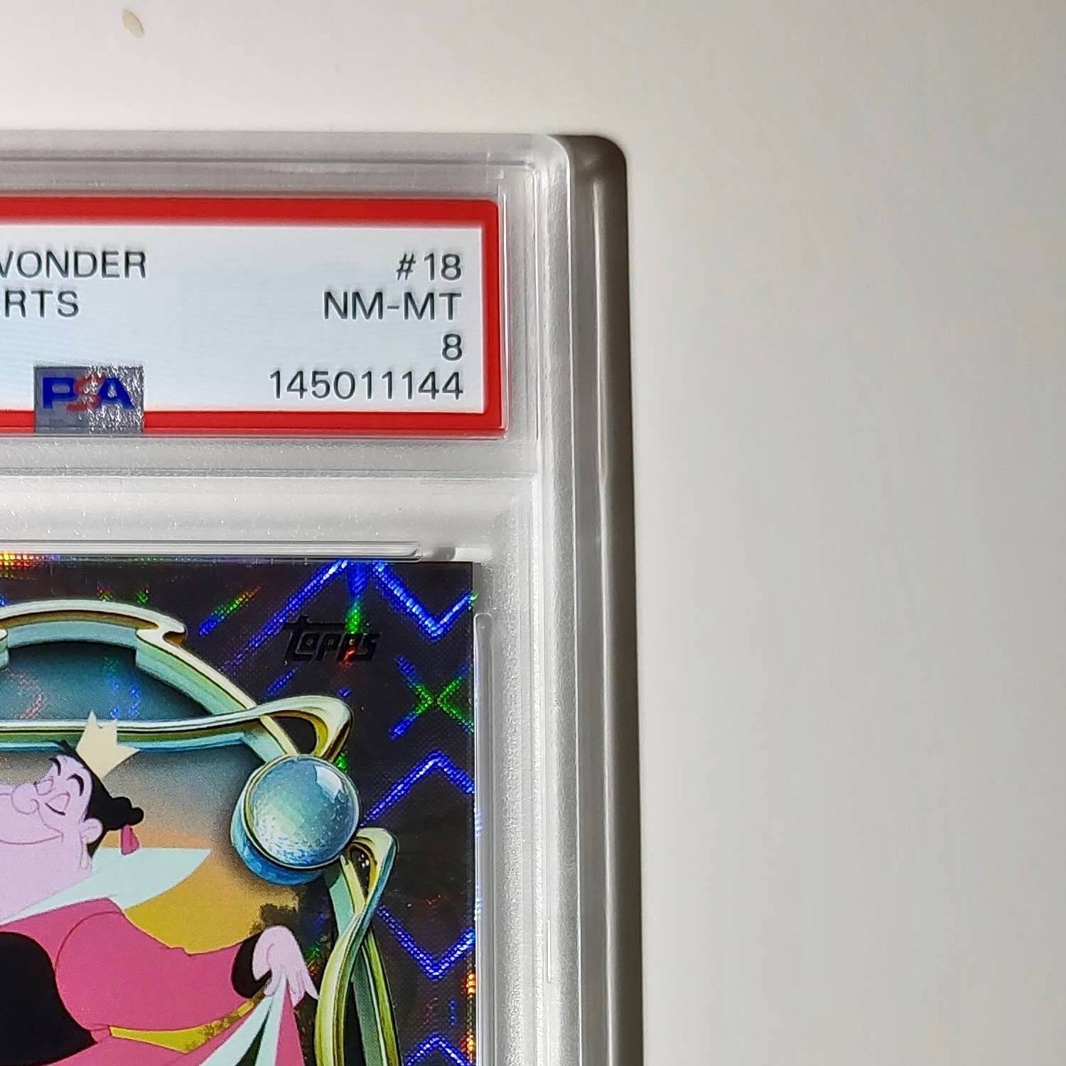 Queen of Hearts 2025 Topps Disney #18 Winter Variant Card Alice inland PSA 8
