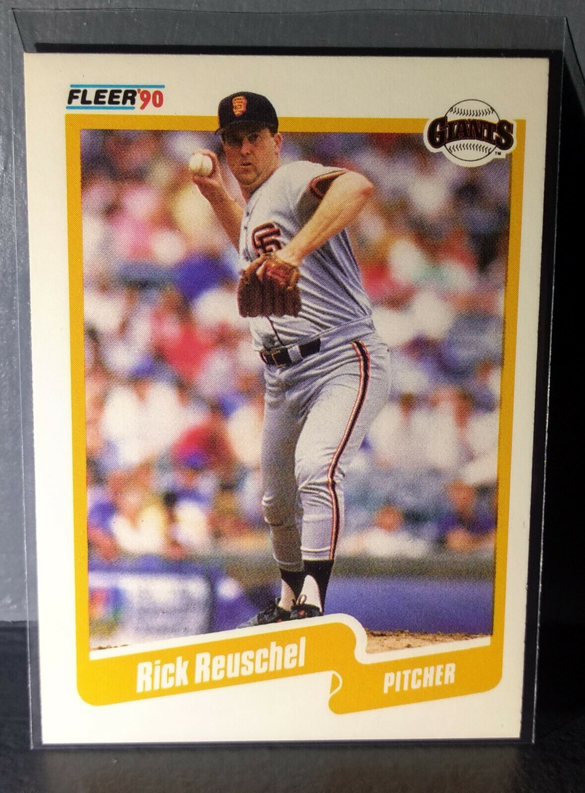1990 Rick Reuschel Fleer Baseball Card #68