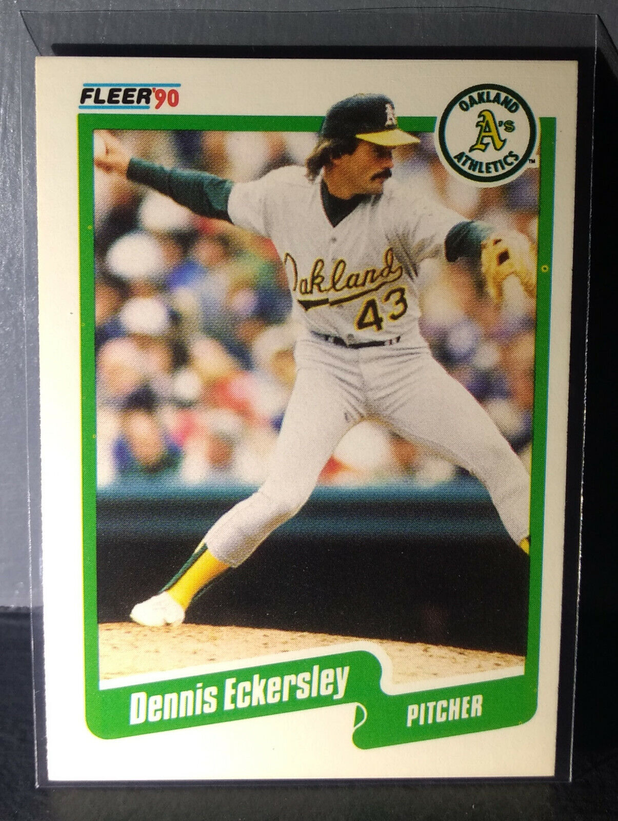 1990 Dennis Eckersley Fleer Baseball Card #6