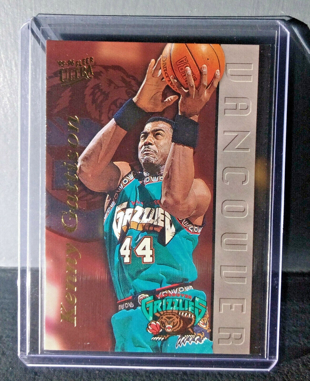 1995-96 Kenny Gattison Fleer Ultra #257 Grizzlies Expansion Team Basketball Card