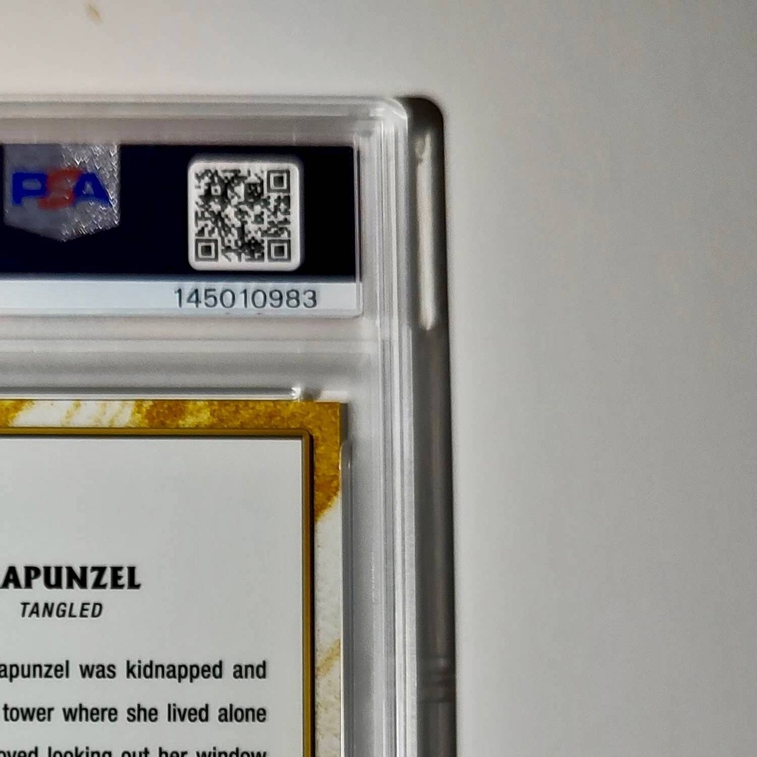 Rapunzel 2025 Topps Shiny Disney Wonder #S-16 Card Tangled PSA 9