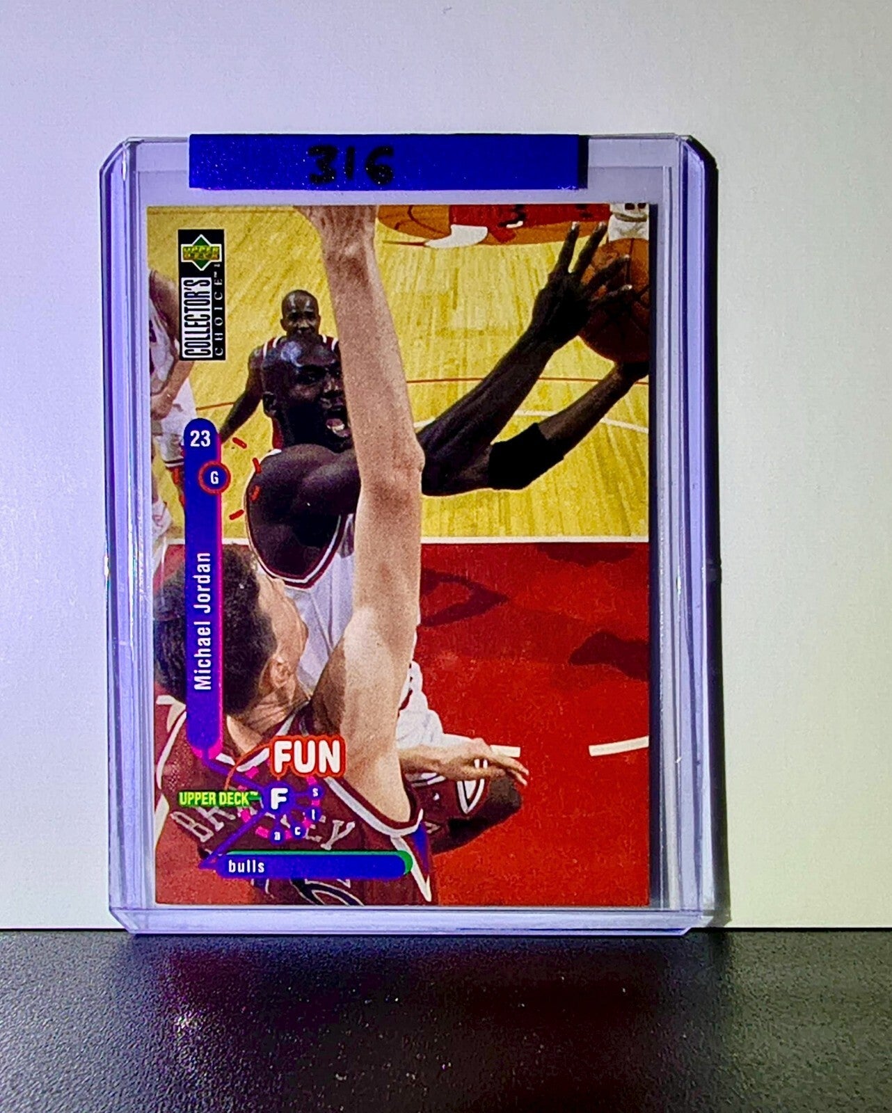 Michael Jordan 1995-96 Collector's Choice #169 Basketball Card Chicago Bulls