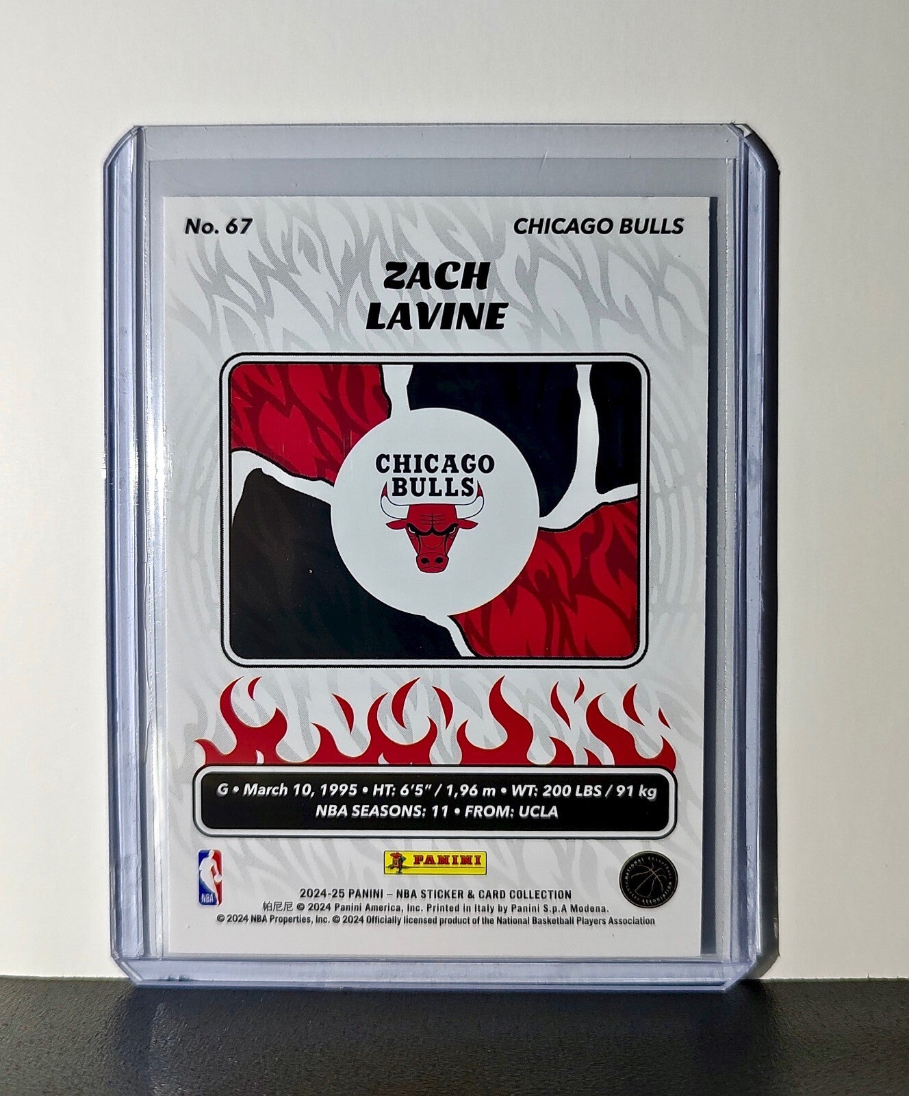Zach LaVine 2024-25 Panini NBA #67 Sticker Card Chicago Bulls