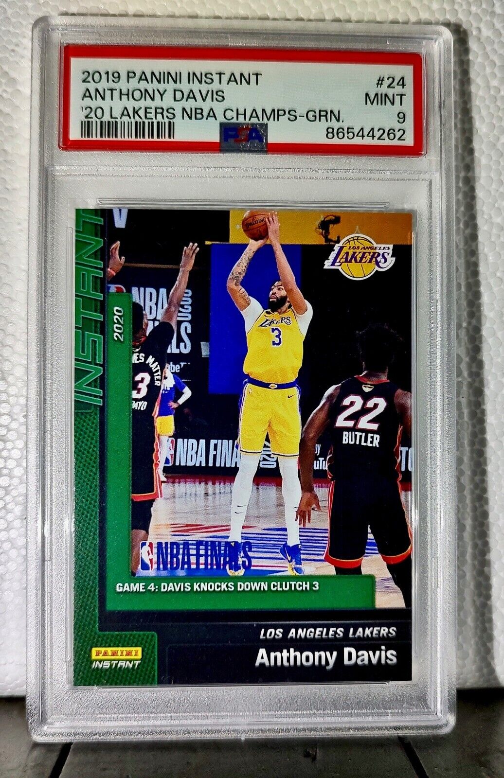 Anthony Davis 2020 Panini Lakers NBA Champions #24 Green Card 10/10 PSA 9 Mint