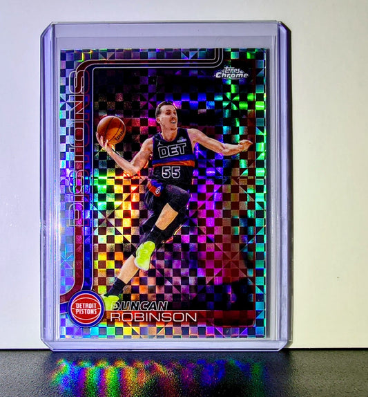 Duncan Robinson 2025-26 NBA Topps Chrome Update X-Fractor #136 Card Pistons