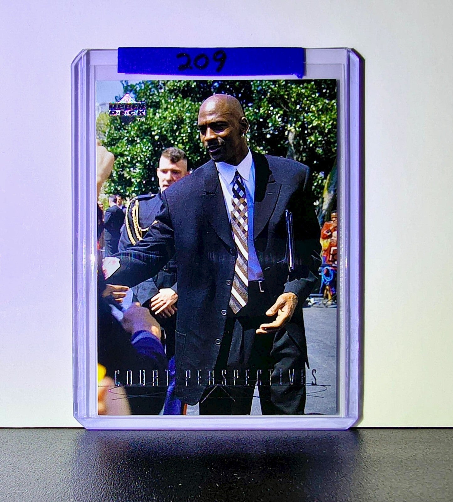 Michael Jordan 1997-98 Upper Deck Court Perspectives #165 Card Chicago Bulls
