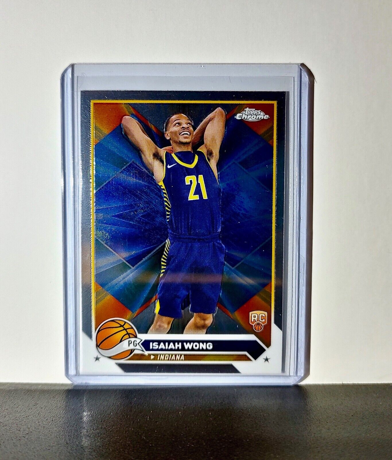 Isaiah Wong 2023-24 Topps Chrome NBA #80 Rookie Card Indiana Pacers