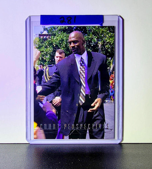 Michael Jordan 1997-98 Upper Deck Court Perspectives #165 Card Chicago Bulls