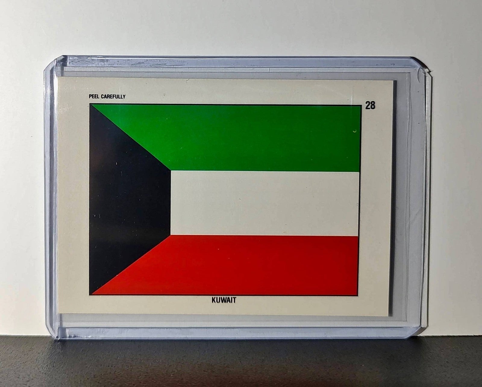 Kuwait Flag 1991 Topps Desert Storm #28 Sticker Card