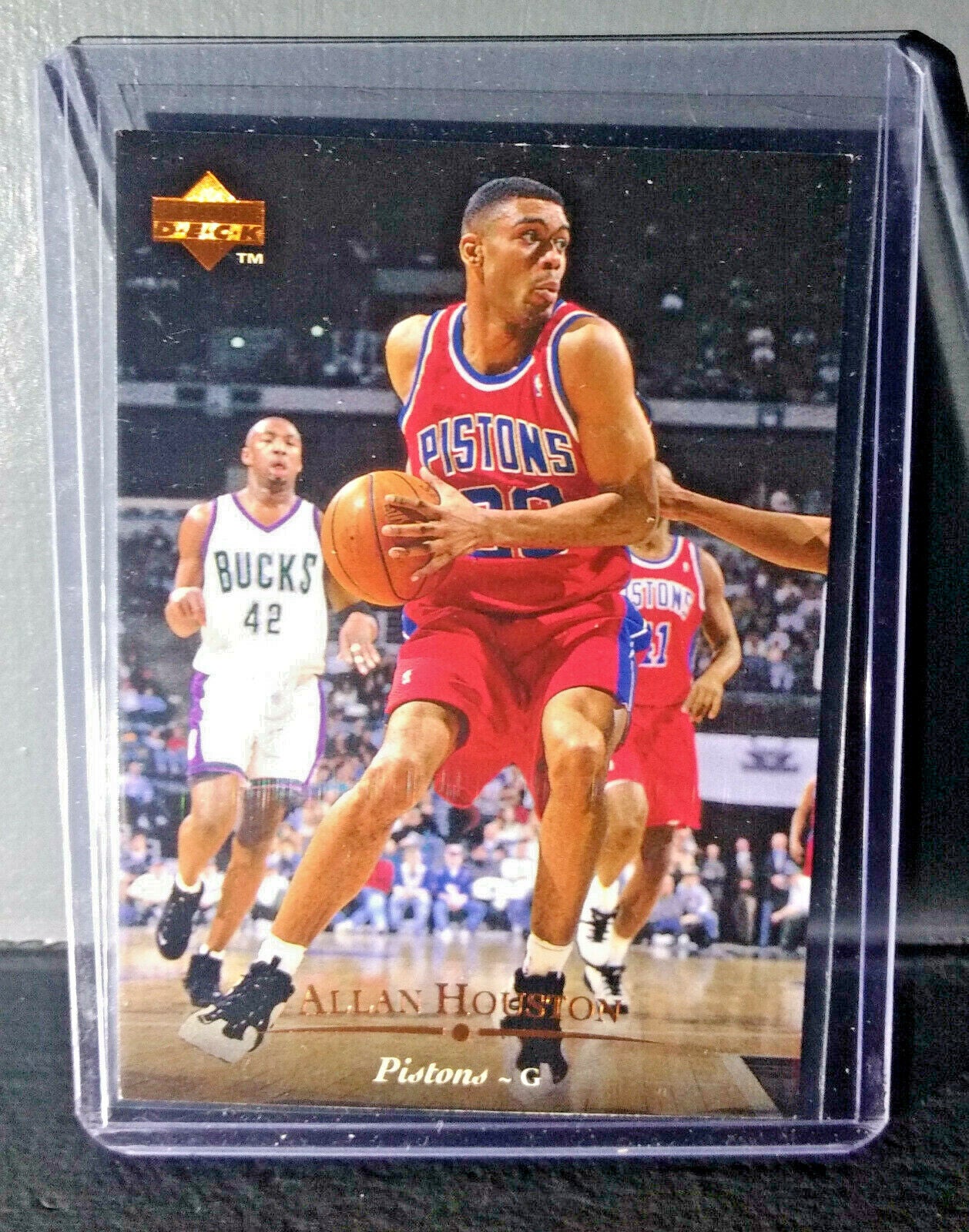 1995-96 Upper Deck Allan Houston #14 Basketball Card