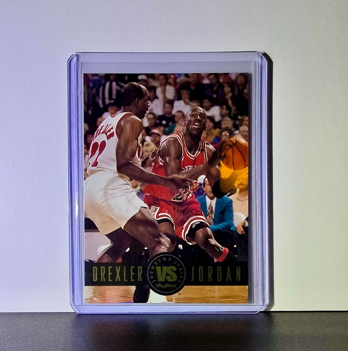 Michael Jordan 1993-94 Skybox Showdown Series VS Clyde Drexler #SS11 Card Bulls
