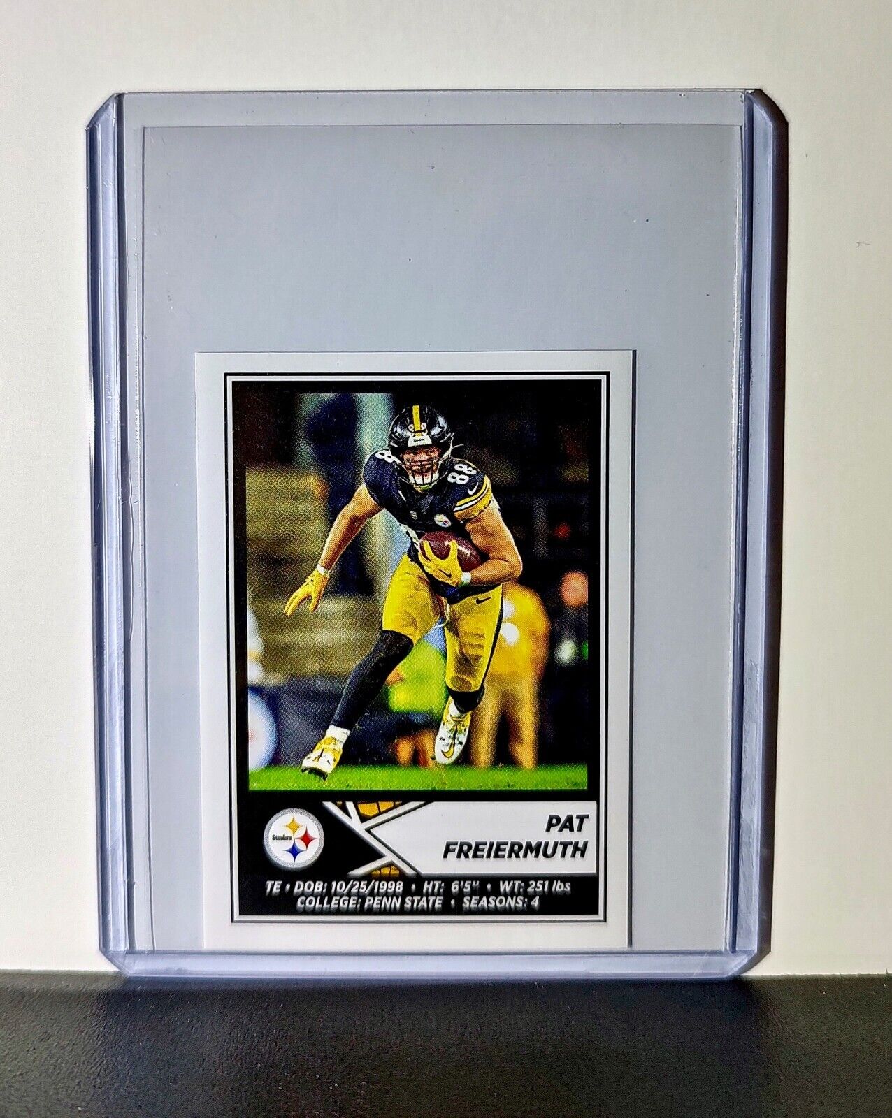 Pat Freiermuth 2024 Panini NFL Sticker #159 Pittsburgh Steelers