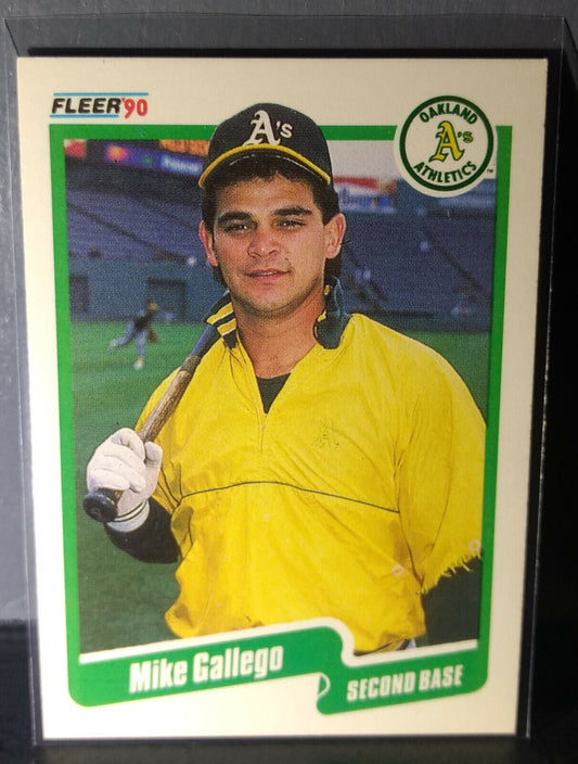 1990 Mike Gallego Fleer Baseball Card #7