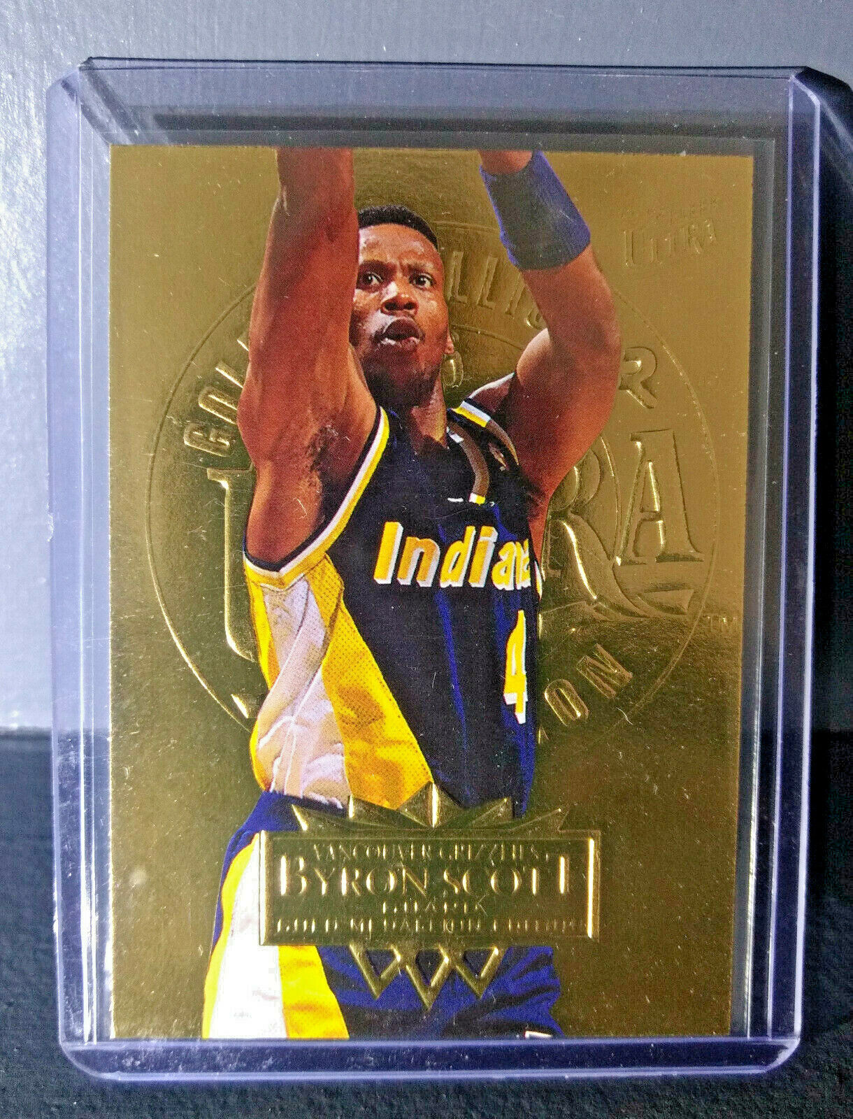 1995-96 Byron Scott Fleer Ultra Gold Medallion #190 Basketball Card