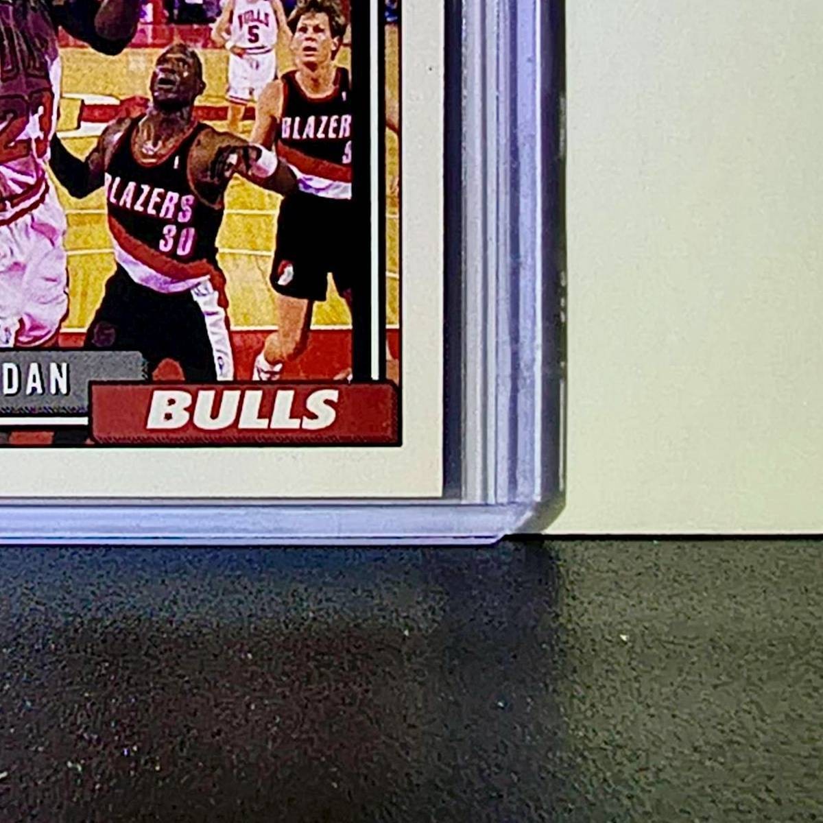 Michael Jordan 1992-93 Topps #141 Basketball Card Chicago Bulls