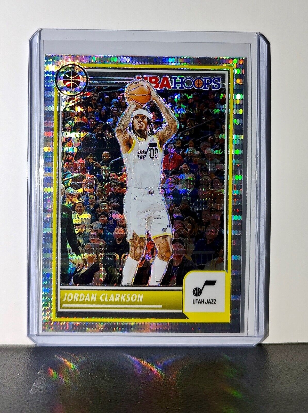 Jordan Clarkson 2023-24 Panini Premium NBA Hoops #186 Pulsar Prizm Jazz