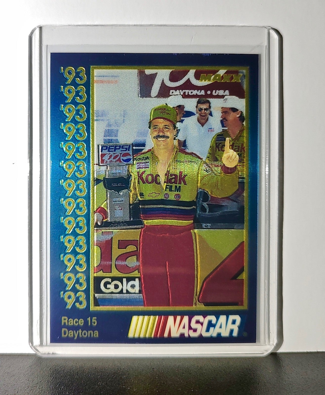 Race 15 Daytona YR 1993 Maxx Premier Plus Racing #194 NASCAR Card Morgan-McClure