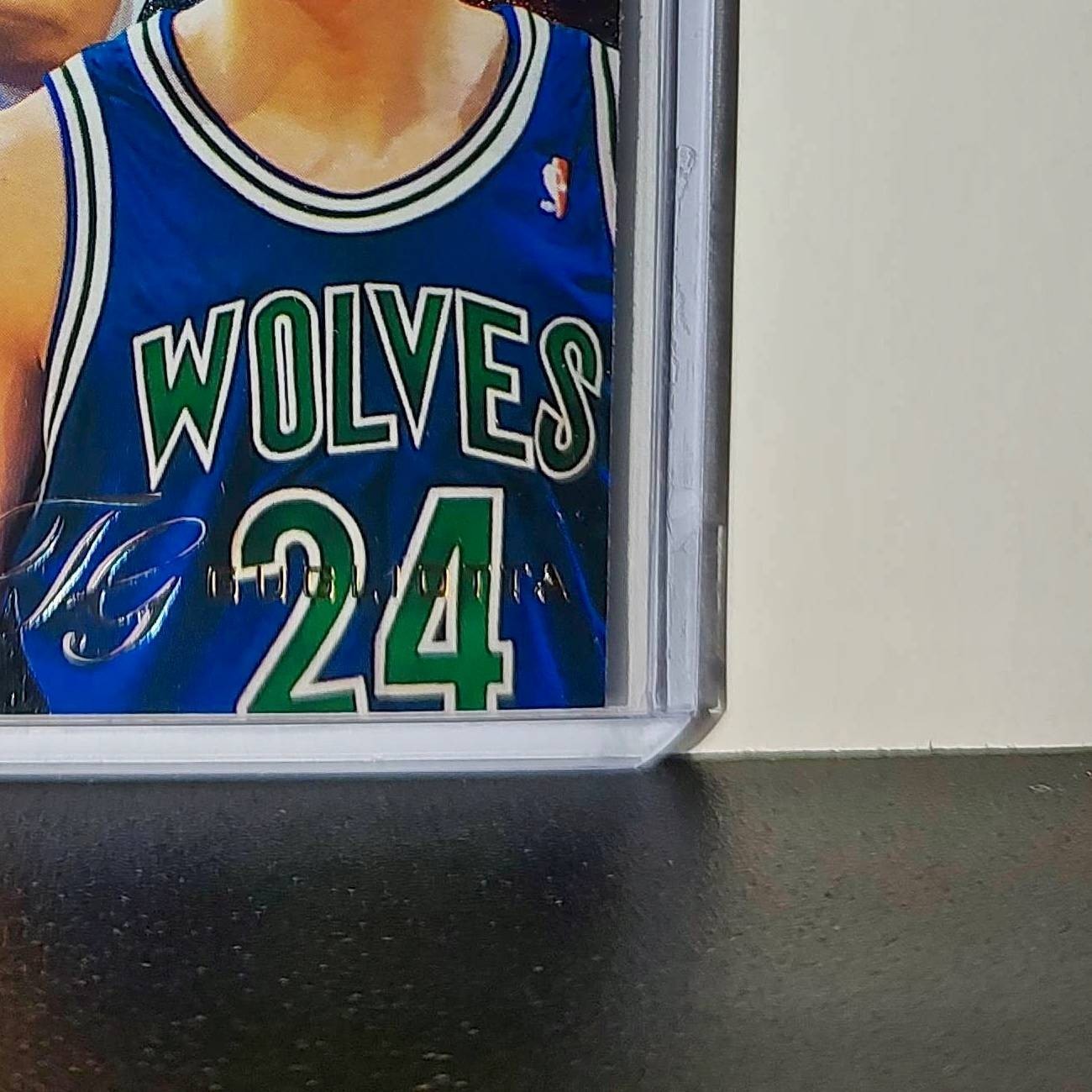 Tom Gugliotta 1995-96 Flair NBA #78 Card Minnesota Timberwolves