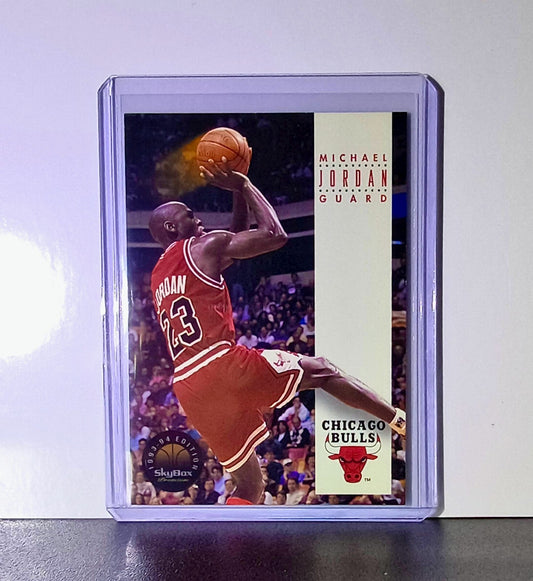 Michael Jordan 1993-94 Skybox #45 Basketball Card Chicago Bulls