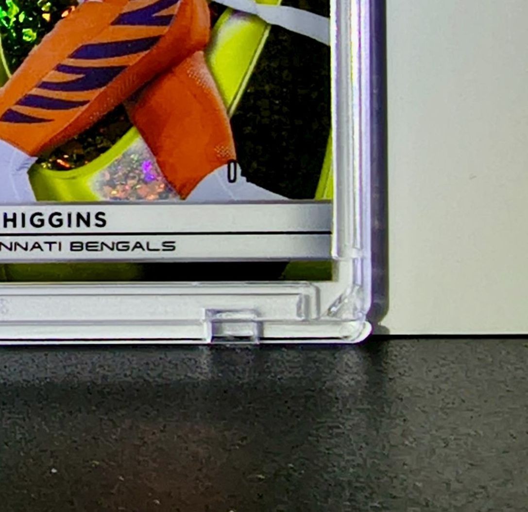 Tee Higgins 2025 NFL Topps Chrome Black #25 Mini Diamond Gold Refractor 04/50