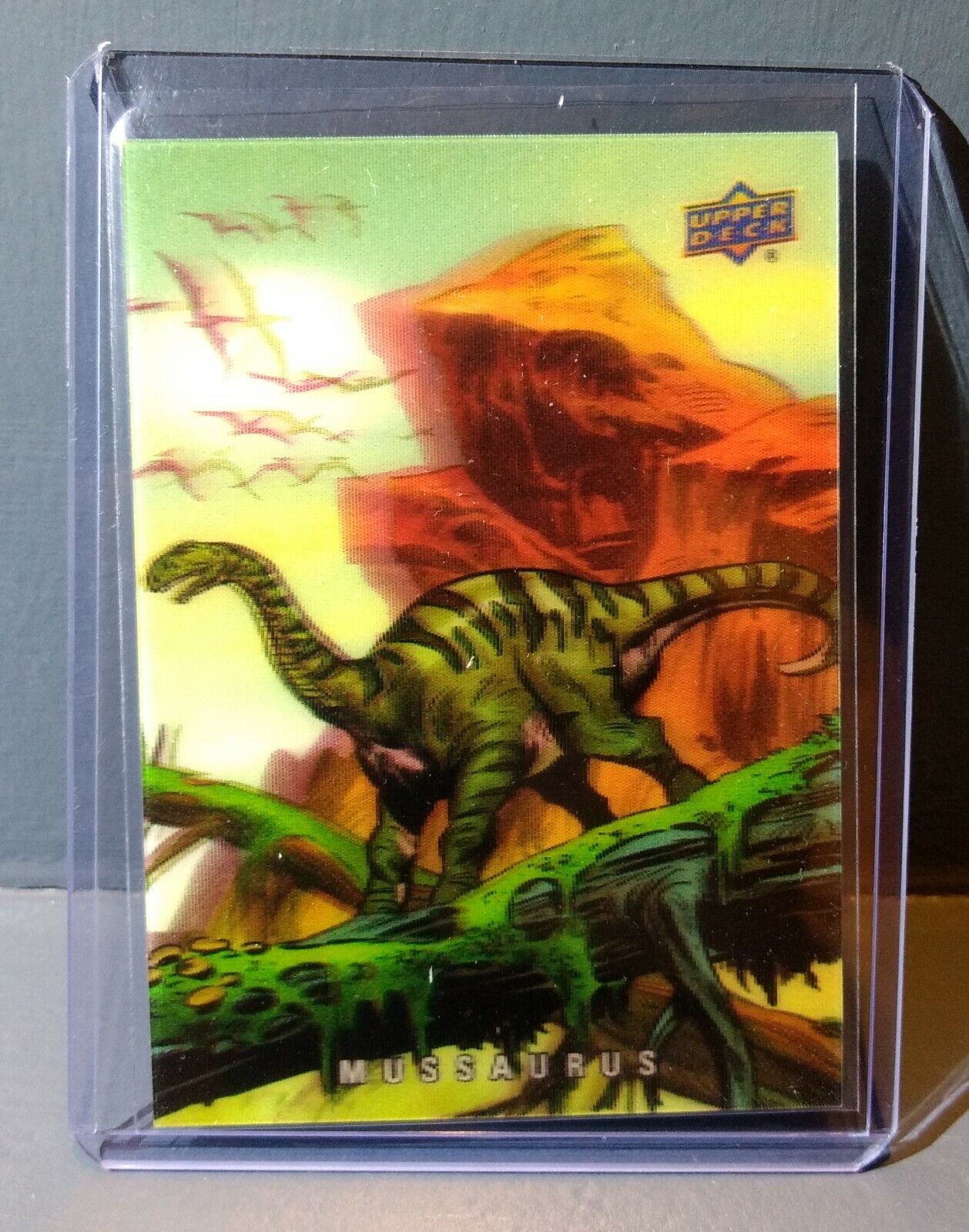 2015 Upper Deck Dinosaurs 3-D Lenticular Mussaurus #15 Trading Card