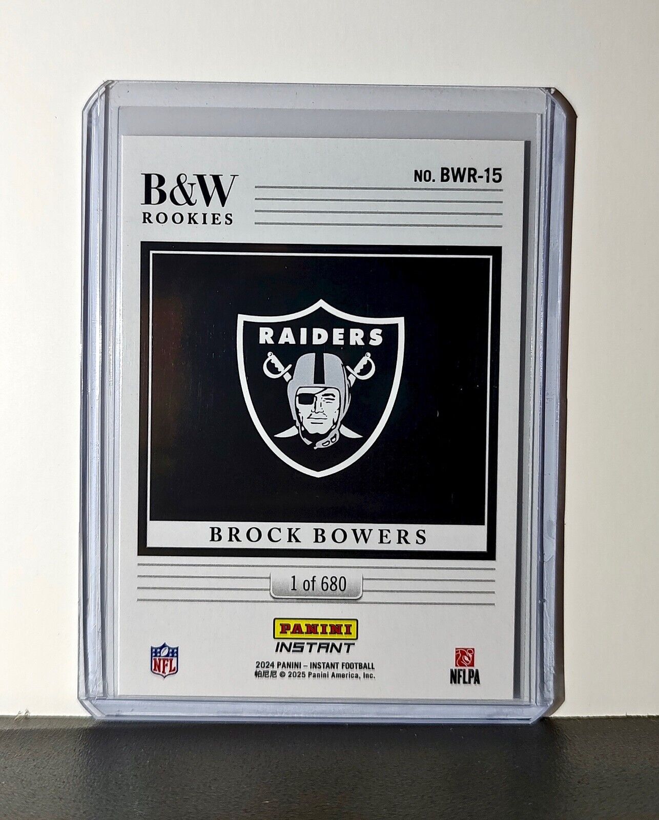 Brock Bowers 2024 Panini NFL #15 Black & White Rookies Card Raiders 1 of 680