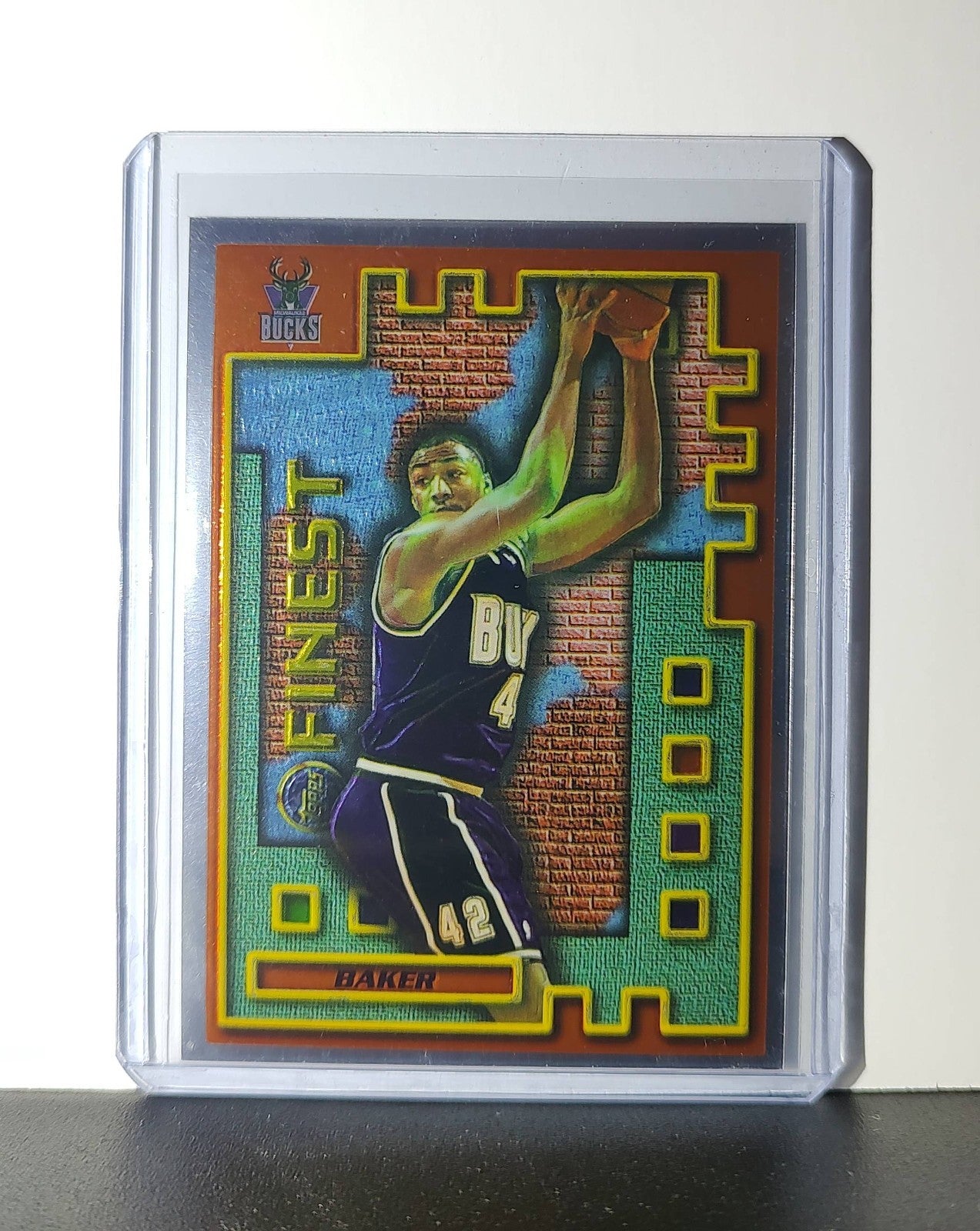 Vin Baker 1995-96 Topps Finest NBA #M36 Mysterly Bucks