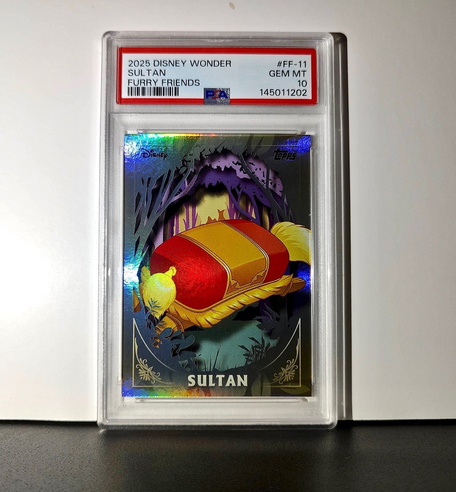 Sultan 2025 Topps Disney #FF-11 Furry Friends Beauty and the Beast PSA 10 GM