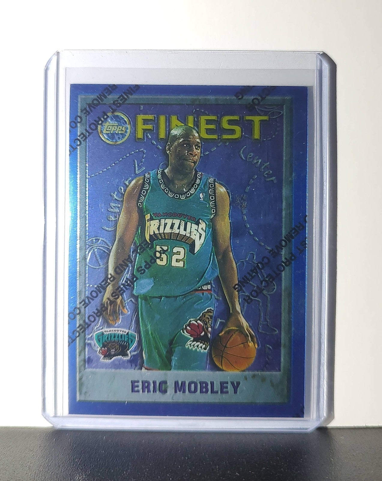 Eric Mobley 1995-96 Topps Finest NBA #142 Card Grizzlies