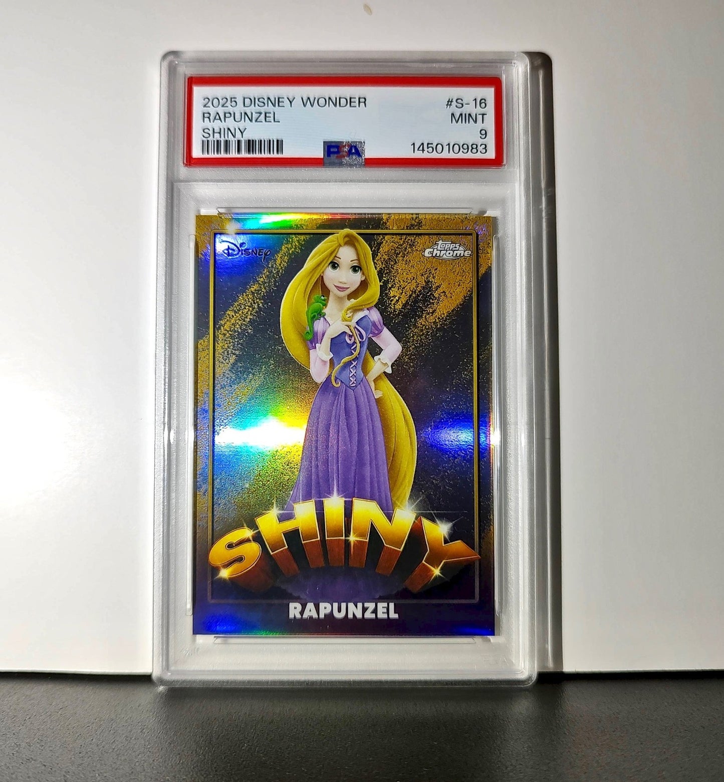 Rapunzel 2025 Topps Shiny Disney Wonder #S-16 Card Tangled PSA 9
