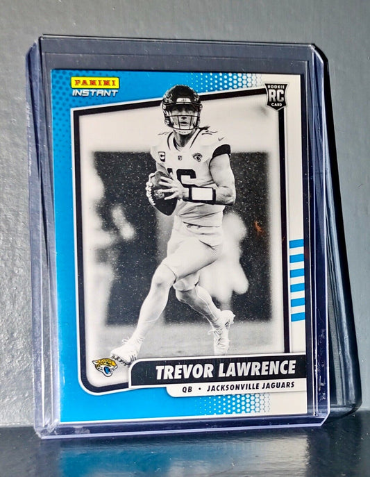 Trevor Lawrence 2021 Panini NFL Black and White Rookies #1 Card 1/2728