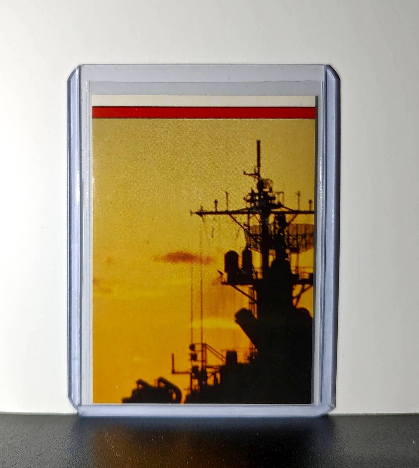 320th Field Artillery Motto: Willing & Able 1991 Topps Desert Storm #5 Sticker