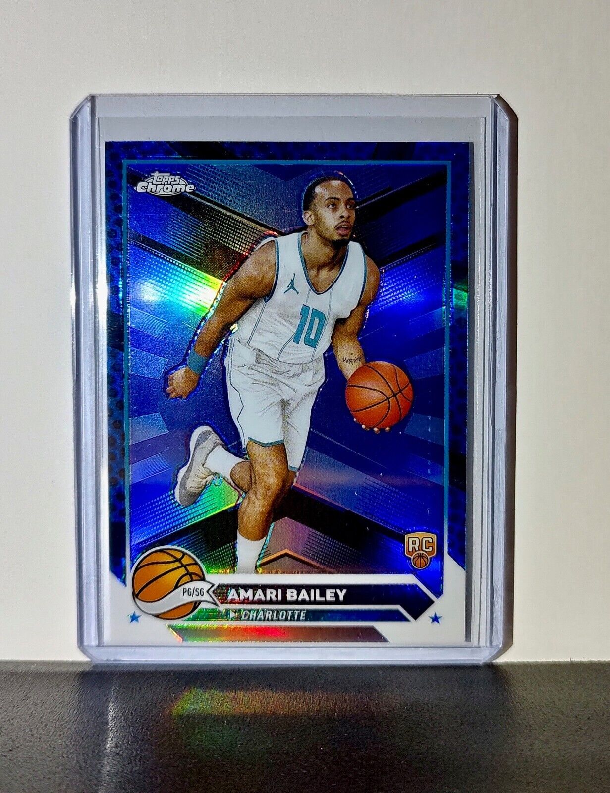 Amari Bailey 2023-24 Topps Chrome NBA #172 Blue Refractor Rookie Card